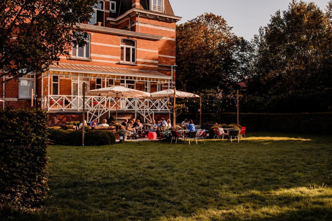 B&B 'T Kasteel & 'T Koetshuys Veurne Exterior photo