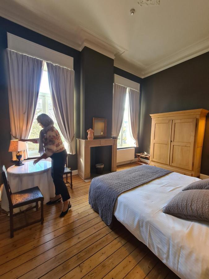 B&B 'T Kasteel & 'T Koetshuys Veurne Exterior photo