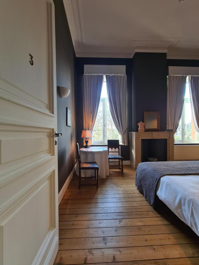 B&B 'T Kasteel & 'T Koetshuys Veurne Exterior photo